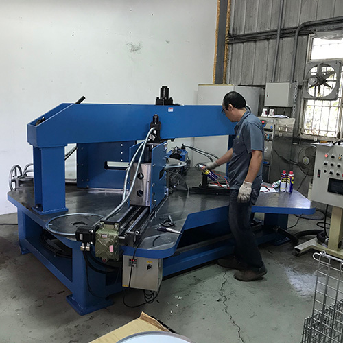 AQUS manufacturing Foto 19